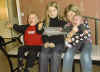 jennifer_och_gabriell.jpg (30033 byte)